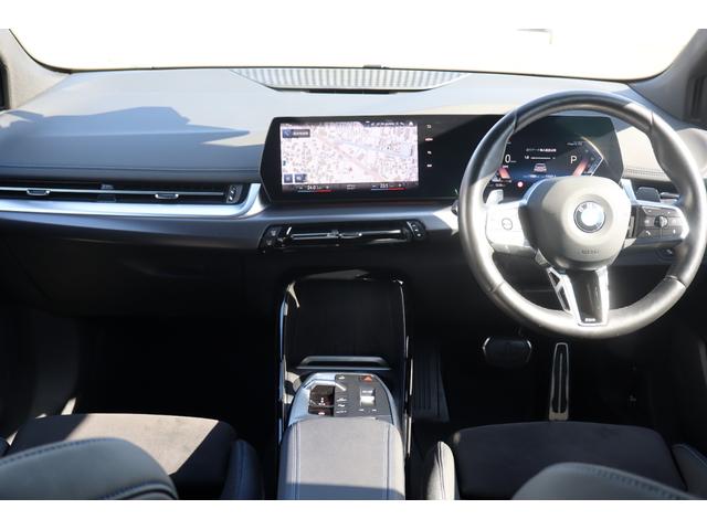 2シリーズ 218iアクティブツアラー Mスポーツ ワンオーナー ハーフレザー シートヒーター 純正ナビ バックカメラ コーナーセンサー アダプティブクルーズ パワーバックドア LEDヘッドライト ETC アルミ 前後ドラレコ(2枚目)