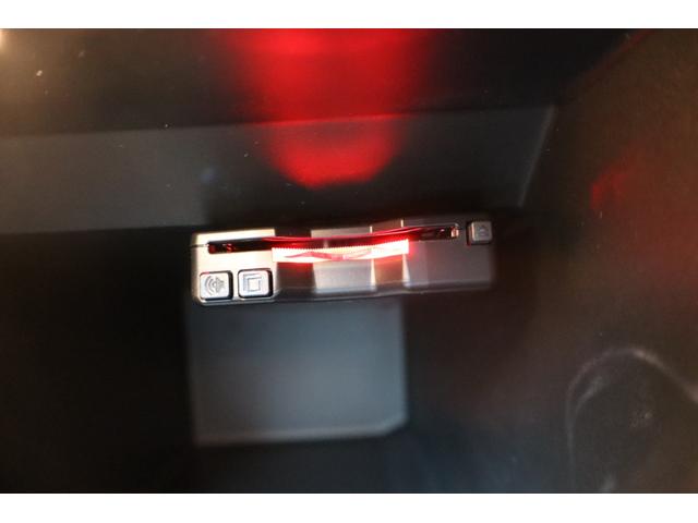 ルーテシア インテンス テックパック ワンオーナー ディスプレーオーディオ BOSEスピーカー 360°カメラ 前後ドラレコ アダプティブクルーズ レザーシート シートヒーター ステアリングヒーター スマートキー ETC(22枚目)