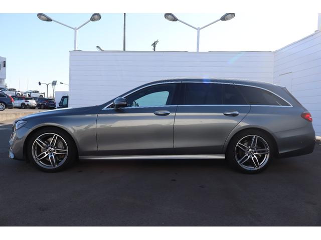 Ｅクラスステーションワゴン Ｅ２００　ステーションワゴン　アバンギャルドスポーツ　レーダーセイフティＰＫＧ　純正ナビＴＶ　３６０°カメラ　ハーフレザー　シートヒーター　マルチビームＬＥＤヘッドライト　パワーバックドア　ＡＣＣ　ＥＴＣ（12枚目）