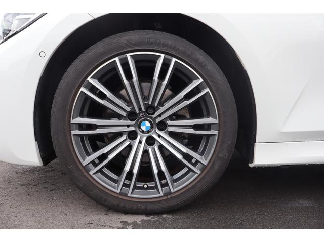 ３シリーズ ３２０ｉツーリング　Ｍスポーツ　インテリジェントセーフティ　純正ナビ　全方位カメラ　レザーシート　シートヒーター　ＡＣＣ　ＬＥＤヘッドライト　電動テールゲート（3枚目）