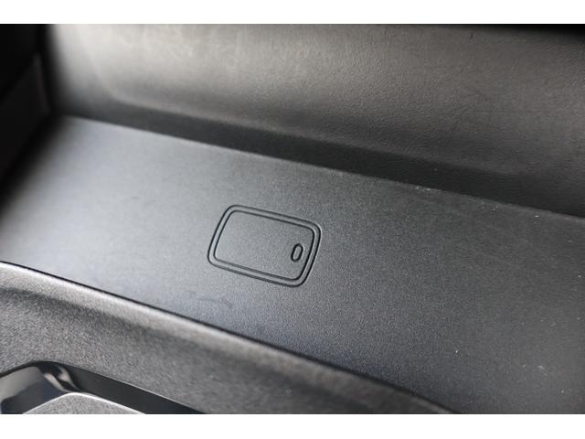 １シリーズ １１８ｄ　Ｍスポーツ　コンフォートアクセス　インテリジェントセーフティ　ナビ　バックカメラ　ＥＴＣ　ＡＣＣ　ＬＥＤヘッドライト　ハーフレザー　パワーバックドア　パークセンサー　ワイヤレス充電（28枚目）