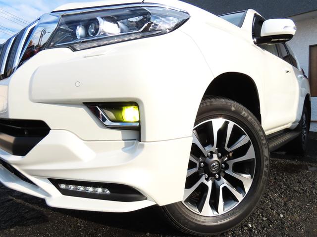 ランドクルーザープラド ＴＸ　Ｌパッケージ　ＴＲＤエアロ＆マフラー　オプション１９インチＡＷ＆ブラックルーフレール　９インチＴコネクトナビ　マルチテレインモニター　ムーンルーフ　ベージュ革　シートヒーター＆エアコン　リアフォグ　セーフティセンス（33枚目）