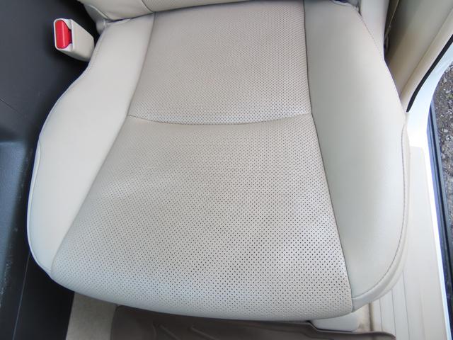 ランドクルーザープラド ＴＸ　Ｌパッケージ　ＴＲＤエアロ＆マフラー　オプション１９インチＡＷ＆ブラックルーフレール　９インチＴコネクトナビ　マルチテレインモニター　ムーンルーフ　ベージュ革　シートヒーター＆エアコン　リアフォグ　セーフティセンス（55枚目）