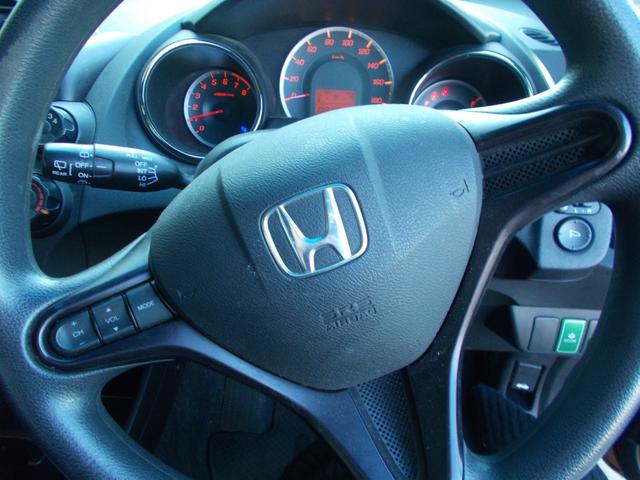 フィット Ｇ・１０ｔｈアニバーサリー（8枚目）