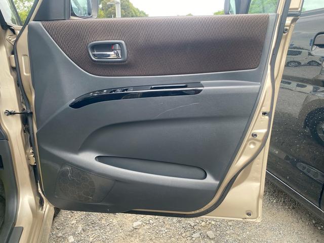 ルークス ハイウェイスター　運転席エアバック　助手席エアバック　ＡＢＳ　パワーウィンドウ　パワステ　社外アルミホイール　フルフラット　ベンチシート　プッシュスタート　スマートキー　片側パワースライドドア　シートヒーター　ＥＴＣ付（32枚目）