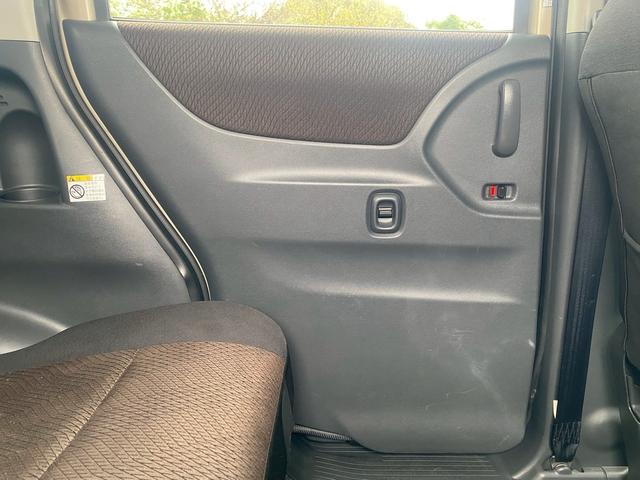 ルークス ハイウェイスター　運転席エアバック　助手席エアバック　ＡＢＳ　パワーウィンドウ　パワステ　社外アルミホイール　フルフラット　ベンチシート　プッシュスタート　スマートキー　片側パワースライドドア　シートヒーター　ＥＴＣ付（34枚目）