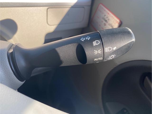 タント X SAIII 運転席エアバック 助手席エアバック 鉄チンホイール フルフラット ベンチシート 片側パワースライドドア プッシュスタート シートヒーター 衝突軽減ブレーキ アイドリングストップ 横滑り防止装置(6枚目)