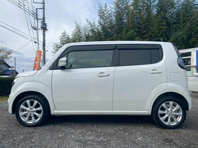 モコ ドルチェＧ　運転席エアバック　助手席エアバック　純正アルミホイール電動格納ミラー　パワーウインドウ　プッシュスタート　スマートキー　ＥＴＣ付き　バックカメラ付き　オートエアコン（19枚目）