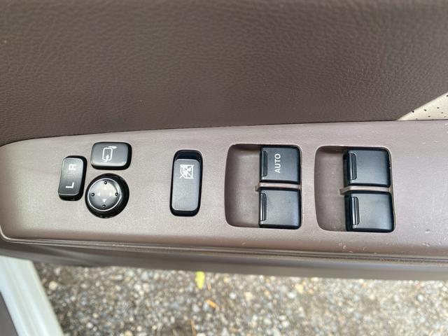 モコ ドルチェＧ　運転席エアバック　助手席エアバック　純正アルミホイール電動格納ミラー　パワーウインドウ　プッシュスタート　スマートキー　ＥＴＣ付き　バックカメラ付き　オートエアコン（33枚目）