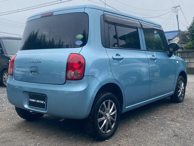 アルトラパン Ｇ　ＷＳＲＳ　フルフラットシート　スマートキ　パワーウィンドゥ　セキュリティアラーム　パワステ　ベンチシート　ＡＢＳ　エアコン　運転席エアバッグ　衝突安全ボディ（5枚目）