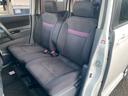 リミテッド　運転席エアバック助手席エアバック　プッシュスタート　スマートキー　片側パワースライドドア　バックカメラ付き　オートエアコン　電動格納ミラー　パワーウインドウ　純正アルミホイール　フルフラットシート（11枚目）