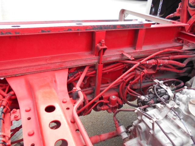 ファイター  ダンプ 上物新明和製 電動コボレーン付 荷台寸法339x206x30 総輪アルミホイール メッキ&ステンレスパーツ ベッド付 走行5.3万km 6速ミッション(65枚目)
