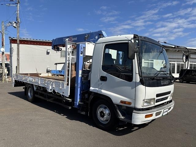 フォワード クレーン付ハイジャッキ 上物タダノ製 3段ブーム フックイン 2.9t吊り ロングジャッキ 荷台寸法491x224x19 荷台床板張り 積載1.95t 歩み掛け有 ロープ穴 走行5.2万km(3枚目)