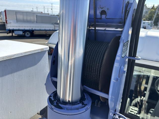 フォワード クレーン付ハイジャッキ 上物タダノ製 3段ブーム フックイン 2.9t吊り ロングジャッキ 荷台寸法491x224x19 荷台床板張り 積載1.95t 歩み掛け有 ロープ穴 走行5.2万km(27枚目)