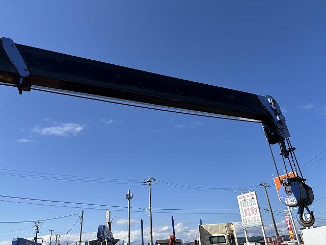 フォワード クレーン付ハイジャッキ 上物タダノ製 3段ブーム フックイン 2.9t吊り ロングジャッキ 荷台寸法491x224x19 荷台床板張り 積載1.95t 歩み掛け有 ロープ穴 走行5.2万km(29枚目)