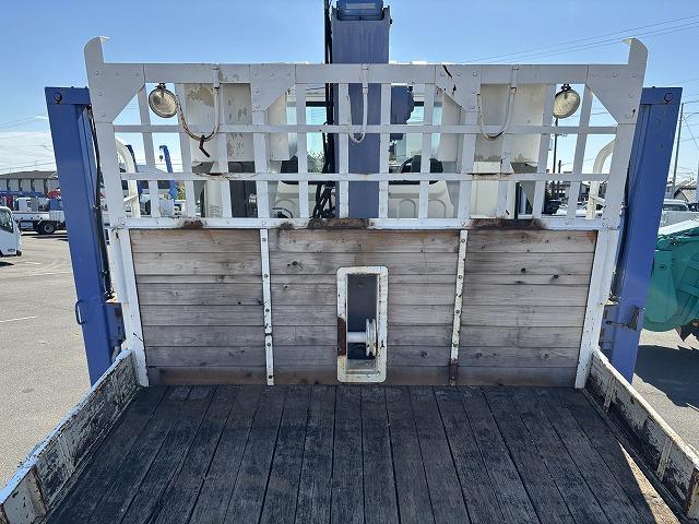 フォワード クレーン付ハイジャッキ 上物タダノ製 3段ブーム フックイン 2.9t吊り ロングジャッキ 荷台寸法491x224x19 荷台床板張り 積載1.95t 歩み掛け有 ロープ穴 走行5.2万km(39枚目)