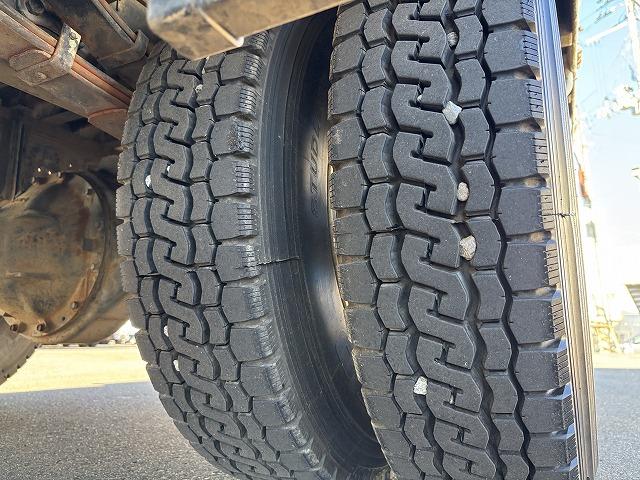 フォワード クレーン付ハイジャッキ 上物タダノ製 3段ブーム フックイン 2.9t吊り ロングジャッキ 荷台寸法491x224x19 荷台床板張り 積載1.95t 歩み掛け有 ロープ穴 走行5.2万km(49枚目)