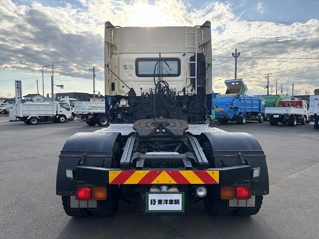 プロフィア トレーラーヘッド 第5輪荷重11.4t ハイルーフ 後輪エアサス 450馬力 リターダー付 AT(プロシフト)3ペダル 走行59.8万km アルミホイール バックモニター付(7枚目)