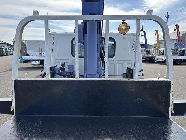 エルフトラック クレーン付平ボディ 上物タダノ製 4段ブーム ラジコン(無線) 2.6t吊り フックイン 荷台寸法371×180×38 標準ロングボディ 荷台床鉄板/板張り 積載2t アオリ5方開(41枚目)