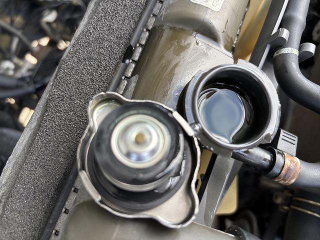 エルフトラック クレーン付平ボディ 上物タダノ製 4段ブーム ラジコン(無線) 2.6t吊り フックイン 荷台寸法371×180×38 標準ロングボディ 荷台床鉄板/板張り 積載2t アオリ5方開(59枚目)