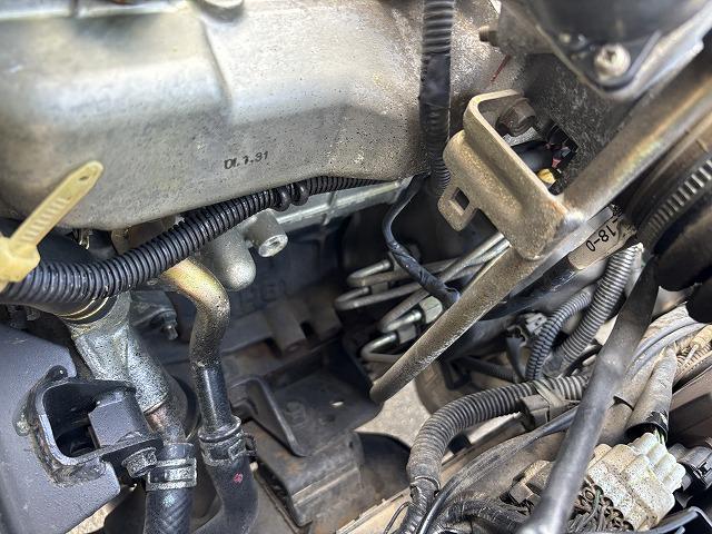 エルフトラック クレーン付平ボディ 上物タダノ製 4段ブーム ラジコン(無線) 2.6t吊り フックイン 荷台寸法371×180×38 標準ロングボディ 荷台床鉄板/板張り 積載2t アオリ5方開(68枚目)