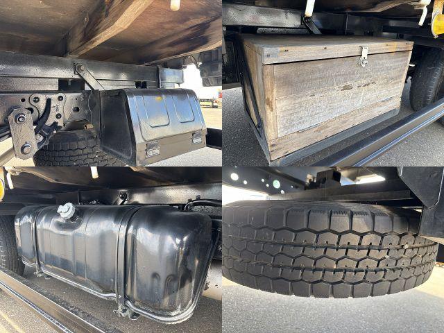 エルフトラック クレーン付平ボディ 上物タダノ製 4段ブーム ラジコン(無線) 2.6t吊り フックイン 荷台寸法371×180×38 標準ロングボディ 荷台床鉄板/板張り 積載2t アオリ5方開(78枚目)