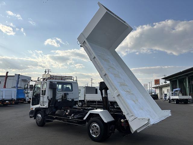 フォワード ローダーダンプ 上物花見台製 スライドボディ 荷台寸法400x208x24 荷台床鉄板張り 積載3t アオリ3方開 ロックピン付 シートキャリア付 ベットスペース有 燃焼不要♪ 6速ミッション(23枚目)