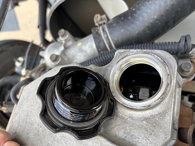 フォワード ローダーダンプ 上物花見台製 スライドボディ 荷台寸法400x208x24 荷台床鉄板張り 積載3t アオリ3方開 ロックピン付 シートキャリア付 ベットスペース有 燃焼不要♪ 6速ミッション(62枚目)