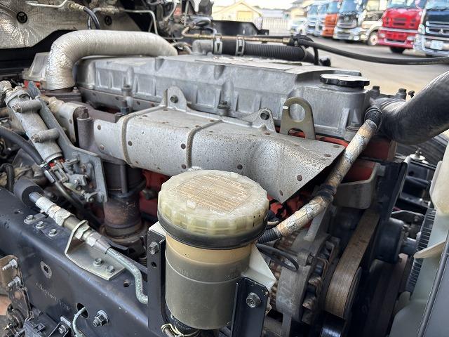 フォワード ローダーダンプ 上物花見台製 スライドボディ 荷台寸法400x208x24 荷台床鉄板張り 積載3t アオリ3方開 ロックピン付 シートキャリア付 ベットスペース有 燃焼不要♪ 6速ミッション(65枚目)