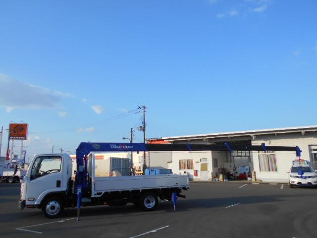 エルフトラック クレーン付き平ボディ 上物タダノ製 5段ブーム ラジコン(無線) フックイン 2.6t吊り リアジャッキ付 ワイドロングボディ 荷台寸法365x207x38 荷台床縞鉄板張り アルミブロック(34枚目)