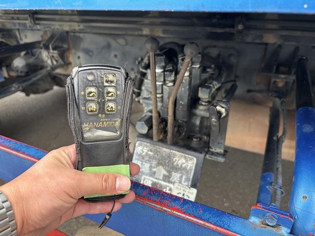 フォワード セーフティローダー 上物花見台製 スライドボディ(ラジコン) 荷台寸法504×220×21 荷台床鉄板張り 積載7.5t 増トン ウインチ付(ラジコン) 自動歩み 内フック アルミブロックアオリ(28枚目)