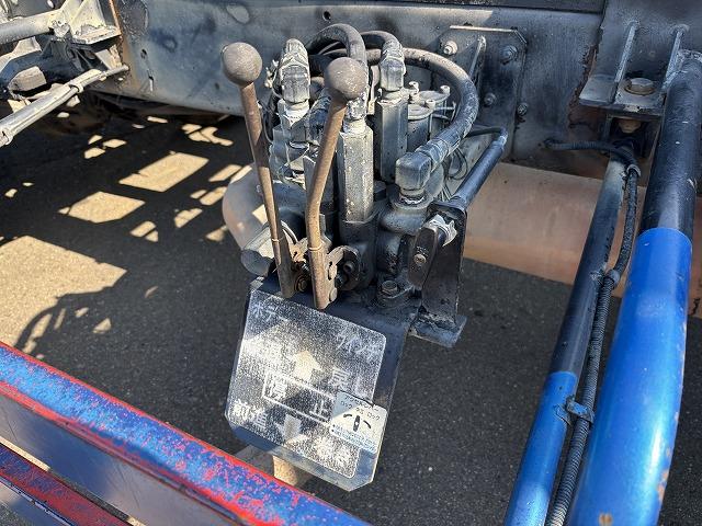 フォワード セーフティローダー 上物花見台製 スライドボディ(ラジコン) 荷台寸法504×220×21 荷台床鉄板張り 積載7.5t 増トン ウインチ付(ラジコン) 自動歩み 内フック アルミブロックアオリ(49枚目)