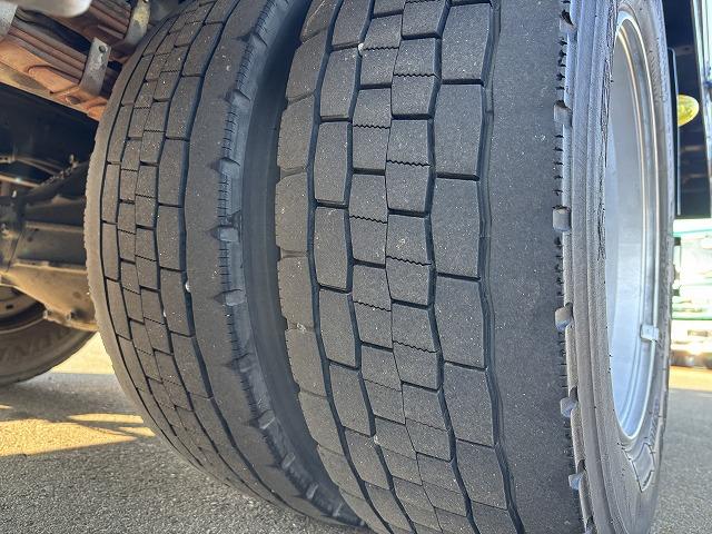 フォワード セーフティローダー 上物花見台製 スライドボディ(ラジコン) 荷台寸法504×220×21 荷台床鉄板張り 積載7.5t 増トン ウインチ付(ラジコン) 自動歩み 内フック アルミブロックアオリ(67枚目)