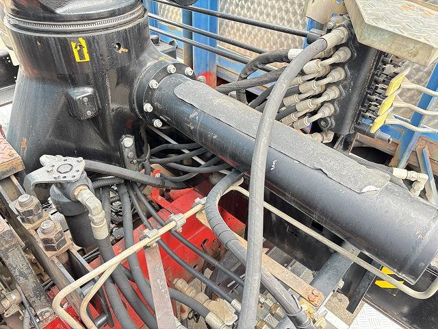 プロフィア ヒアブクレーン付スクラップ運搬車 上物ヒアブ製(166E3-CLX) 360度回転グラップル付 荷台寸820x239x133 鉄深箱 容量約26立米 積載10.3t 410馬力 2デフ 走行63万km(28枚目)