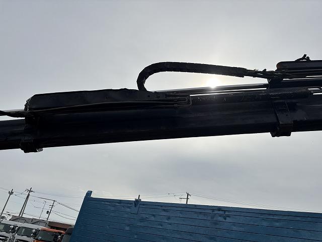 プロフィア ヒアブクレーン付スクラップ運搬車 上物ヒアブ製(166E3-CLX) 360度回転グラップル付 荷台寸820x239x133 鉄深箱 容量約26立米 積載10.3t 410馬力 2デフ 走行63万km(41枚目)