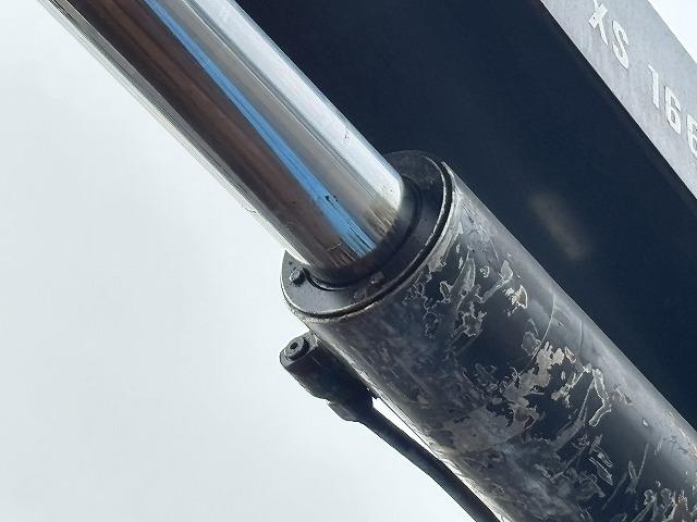 プロフィア ヒアブクレーン付スクラップ運搬車 上物ヒアブ製(166E3-CLX) 360度回転グラップル付 荷台寸820x239x133 鉄深箱 容量約26立米 積載10.3t 410馬力 2デフ 走行63万km(48枚目)