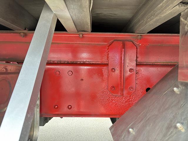 プロフィア ヒアブクレーン付スクラップ運搬車 上物ヒアブ製(166E3-CLX) 360度回転グラップル付 荷台寸820x239x133 鉄深箱 容量約26立米 積載10.3t 410馬力 2デフ 走行63万km(61枚目)