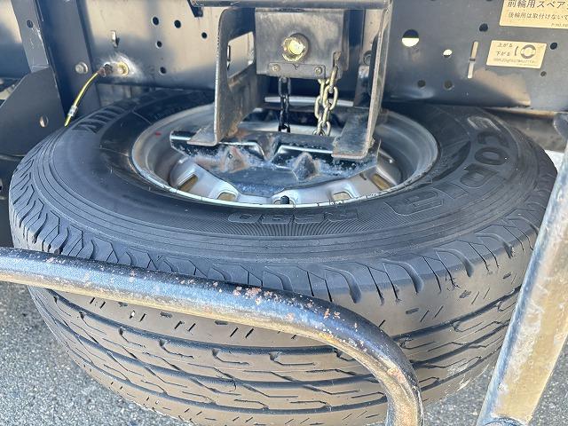 エルフトラック 移動販売車 積載1.6t 冷蔵ショーケース付 -20℃設定(-14℃まで確認済み) 商品棚付 給水蛇口付 5速ミッション 走行5.1万km 燃焼不要♪(47枚目)