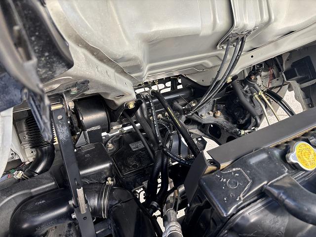 エルフトラック 移動販売車 積載1.6t 冷蔵ショーケース付 -20℃設定(-14℃まで確認済み) 商品棚付 給水蛇口付 5速ミッション 走行5.1万km 燃焼不要♪(55枚目)