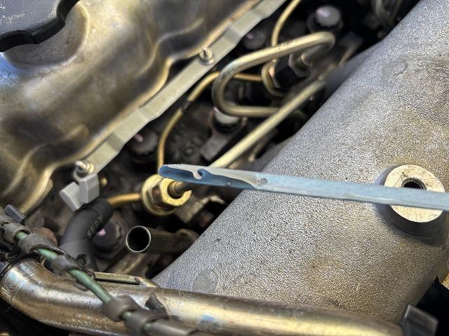 エルフトラック 移動販売車 積載1.6t 冷蔵ショーケース付 -20℃設定(-14℃まで確認済み) 商品棚付 給水蛇口付 5速ミッション 走行5.1万km 燃焼不要♪(58枚目)