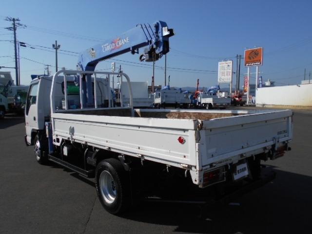 エルフトラック クレーン付き平ボディ 上物タダノ製 4段ブーム ラジコン(無線) フックイン 2.6t吊り ワイドロングボディ 荷台寸法362x193x38 荷台床木張り アオリ開閉サポート 走行6.6万km(5枚目)