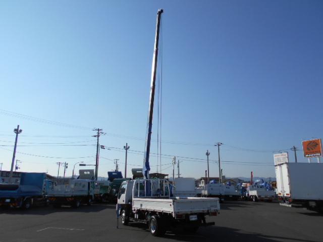 エルフトラック クレーン付き平ボディ 上物タダノ製 4段ブーム ラジコン(無線) フックイン 2.6t吊り ワイドロングボディ 荷台寸法362x193x38 荷台床木張り アオリ開閉サポート 走行6.6万km(23枚目)