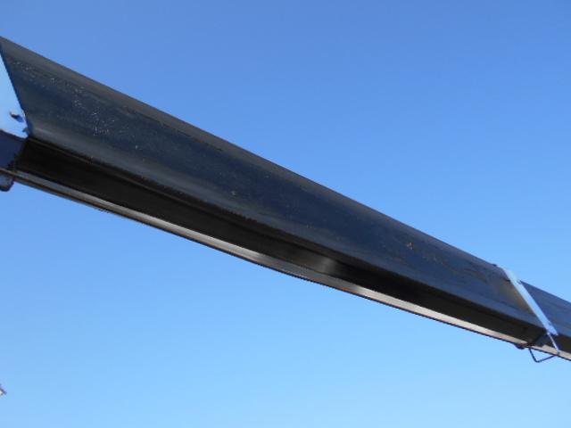 エルフトラック クレーン付き平ボディ 上物タダノ製 4段ブーム ラジコン(無線) フックイン 2.6t吊り ワイドロングボディ 荷台寸法362x193x38 荷台床木張り アオリ開閉サポート 走行6.6万km(27枚目)