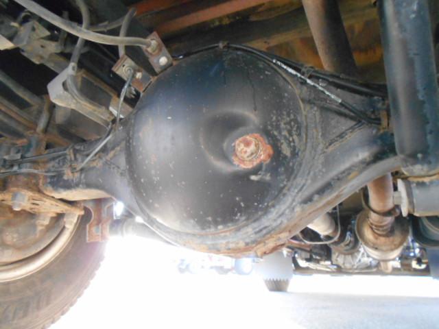 エルフトラック クレーン付き平ボディ 上物タダノ製 4段ブーム ラジコン(無線) フックイン 2.6t吊り ワイドロングボディ 荷台寸法362x193x38 荷台床木張り アオリ開閉サポート 走行6.6万km(56枚目)