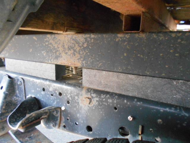 エルフトラック クレーン付き平ボディ 上物タダノ製 4段ブーム ラジコン(無線) フックイン 2.6t吊り ワイドロングボディ 荷台寸法362x193x38 荷台床木張り アオリ開閉サポート 走行6.6万km(64枚目)