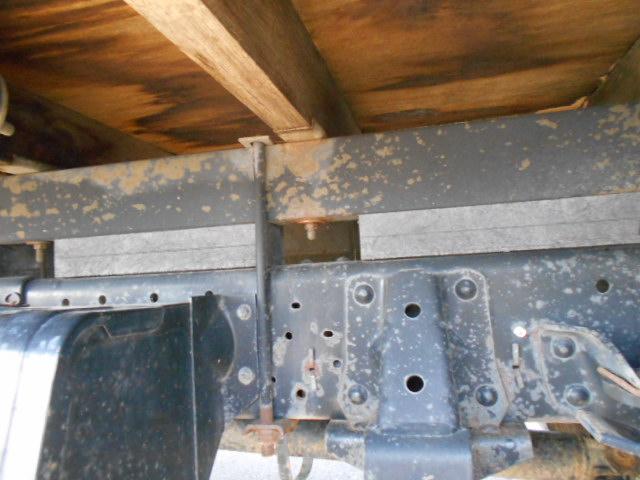 エルフトラック クレーン付き平ボディ 上物タダノ製 4段ブーム ラジコン(無線) フックイン 2.6t吊り ワイドロングボディ 荷台寸法362x193x38 荷台床木張り アオリ開閉サポート 走行6.6万km(65枚目)