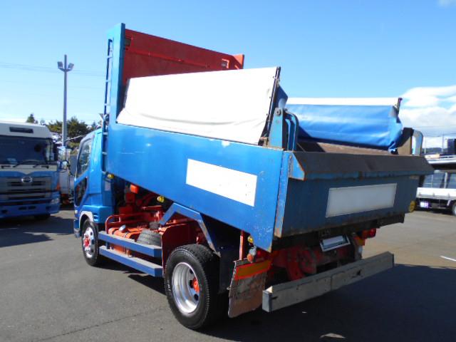 ファイター ダンプ 上物新明和製 増トン車 積載:7.2t 荷台寸法:340×215×64 電動コボレーン付 ベッド付 走行:21.1万km 6速ミッション(11枚目)