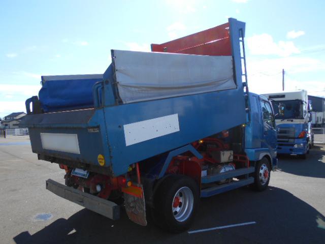 ファイター ダンプ 上物新明和製 増トン車 積載:7.2t 荷台寸法:340×215×64 電動コボレーン付 ベッド付 走行:21.1万km 6速ミッション(12枚目)