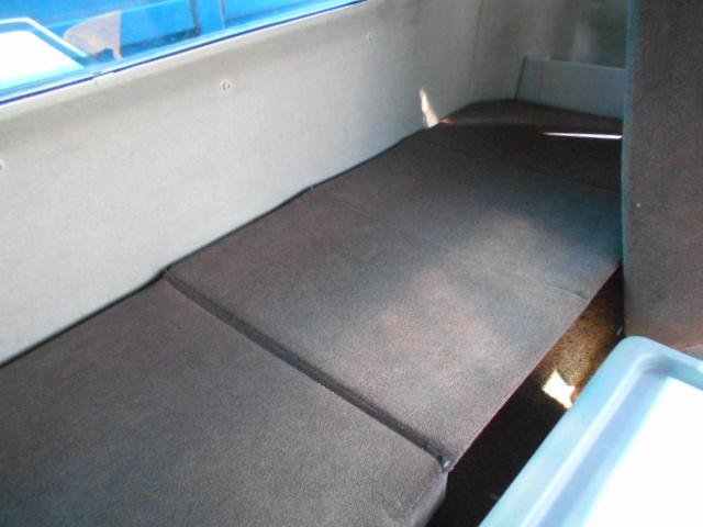 ファイター ダンプ 上物新明和製 増トン車 積載:7.2t 荷台寸法:340×215×64 電動コボレーン付 ベッド付 走行:21.1万km 6速ミッション(16枚目)