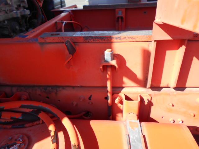 ファイター ダンプ 上物新明和製 増トン車 積載:7.2t 荷台寸法:340×215×64 電動コボレーン付 ベッド付 走行:21.1万km 6速ミッション(57枚目)